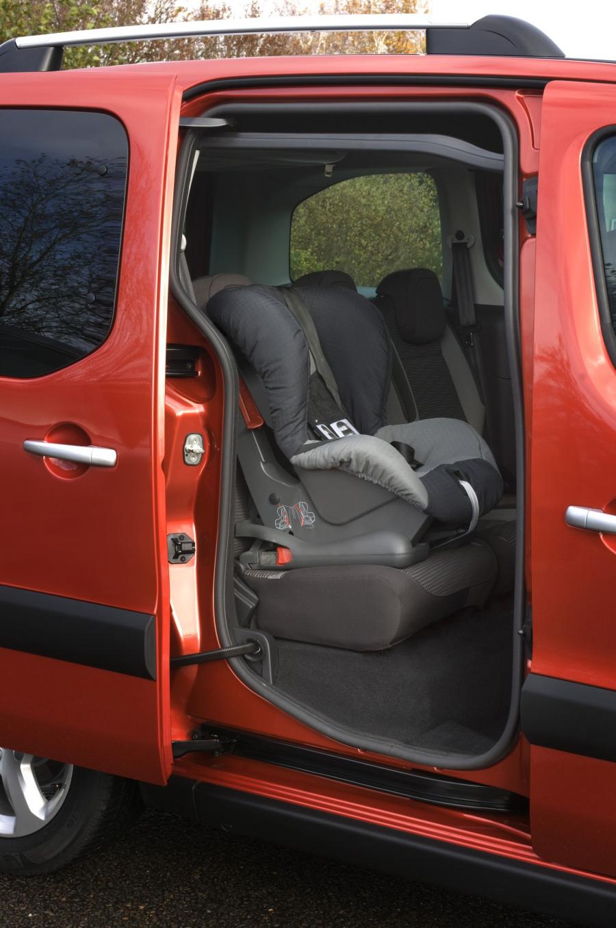  Peugeot Partner Tepee OutDoor 2008 года  (фото 20 из 84)
